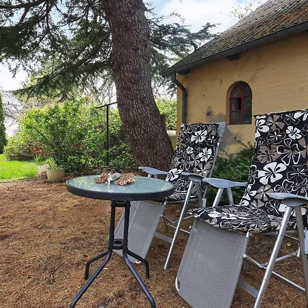 6-person In Aeroskobing-by